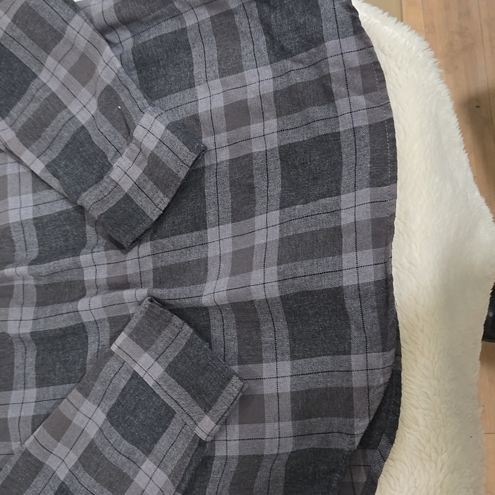 DC Men's Shirt - Picture 10 of 12